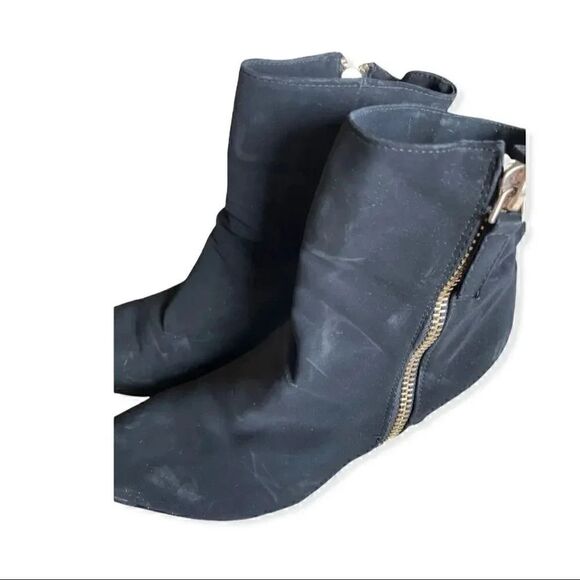 Kellie and Katie Black Women's Booties Sz 10 - Picture 7 of 13